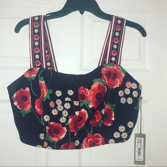eva mendes for New York & Company Tops - Eva Mendes by New York and Company Floral Crop Top